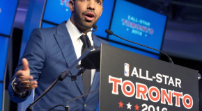 Drake partners with the Raptors